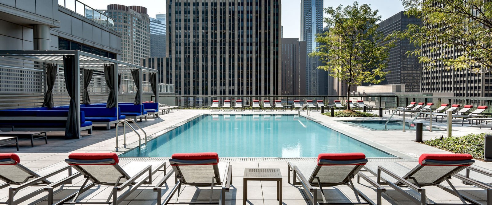 Chicago Commercial Pool Builders