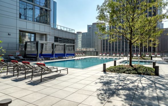 Optima II Chicago - Chicago, IL  - Commercial Pool Project